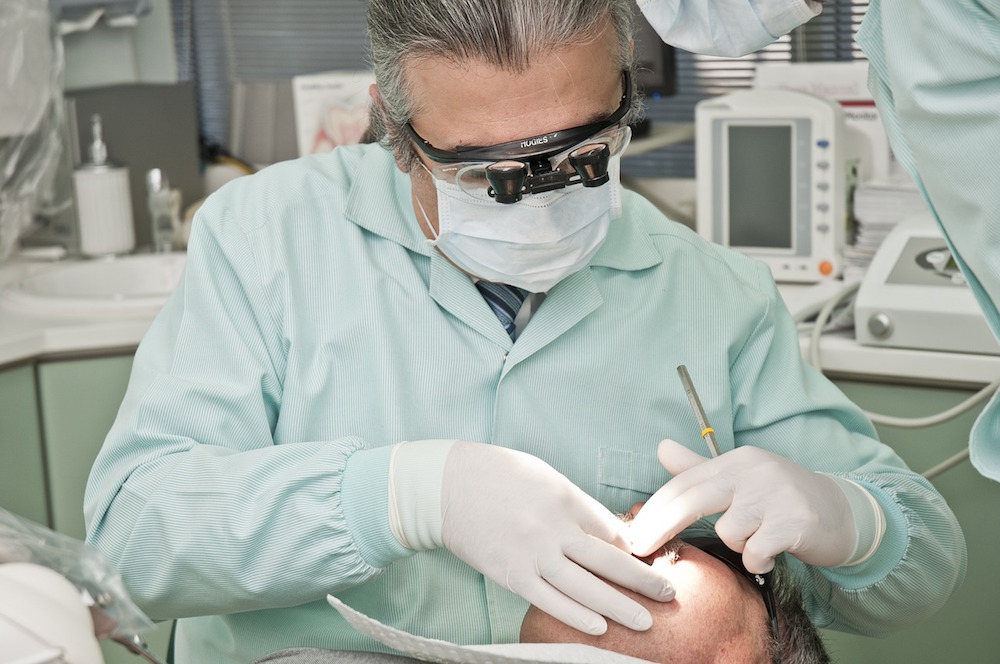 causas enfermedades periodontales dentista parla